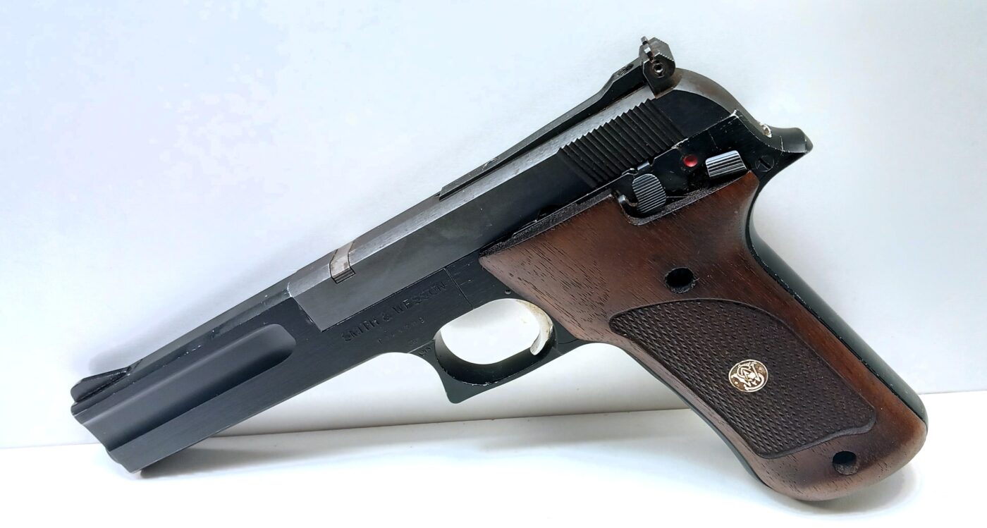 Pistolet SMITH & WESSON 422 cal 22lr occasion
