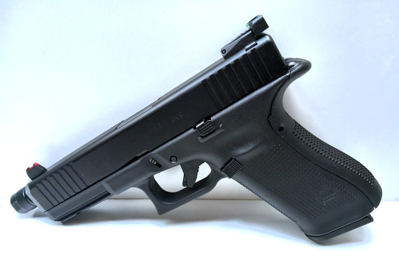Pistolet GLOCK 17 gen 5 fileté cal 9×19 occasion
