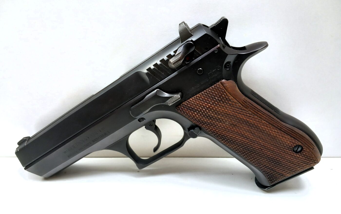 Pistolet IMI jericho 941 cal 9×19
